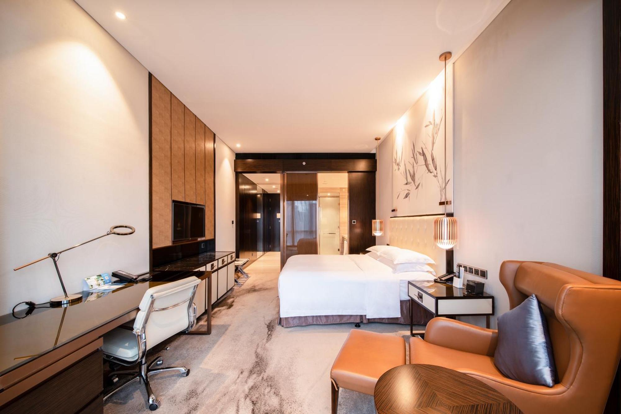 Hilton Shenzhen Futian, Metro Station At Hotel Front Door, Close To Futian Convention & Exhibition Center Dış mekan fotoğraf
