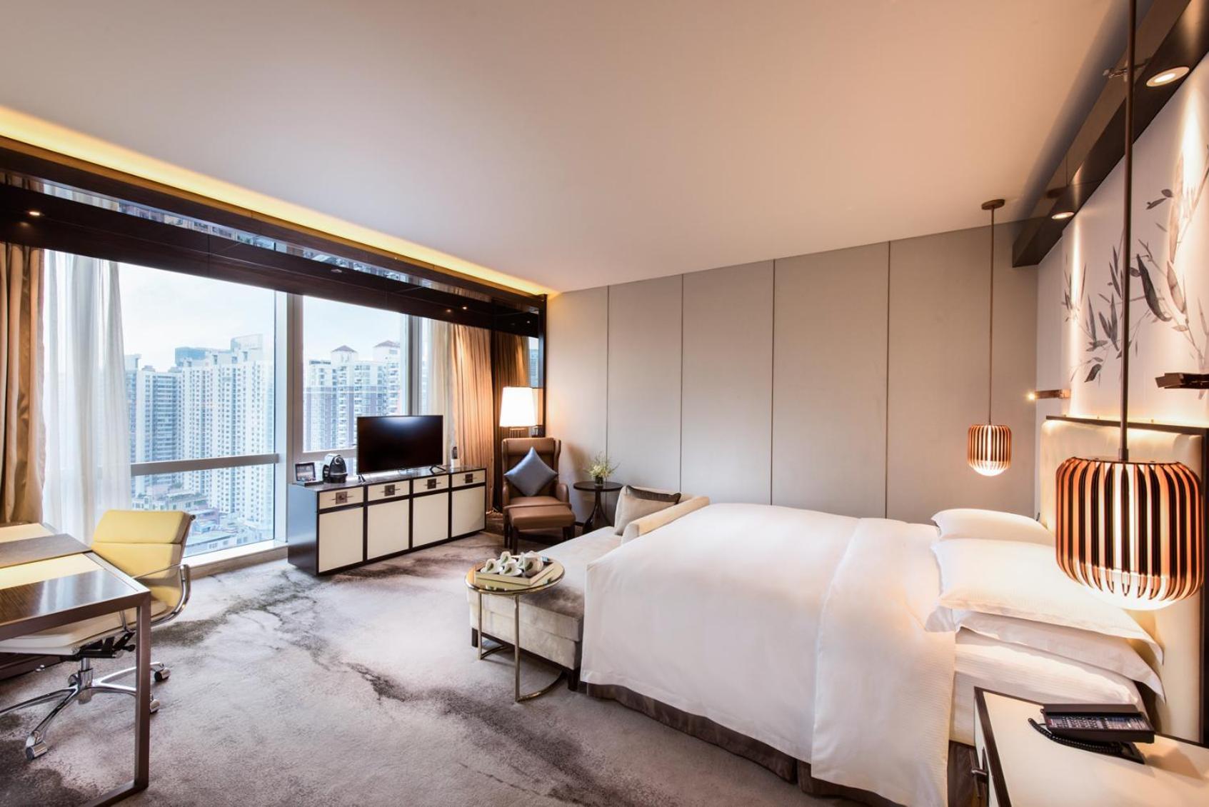 Hilton Shenzhen Futian, Metro Station At Hotel Front Door, Close To Futian Convention & Exhibition Center Dış mekan fotoğraf