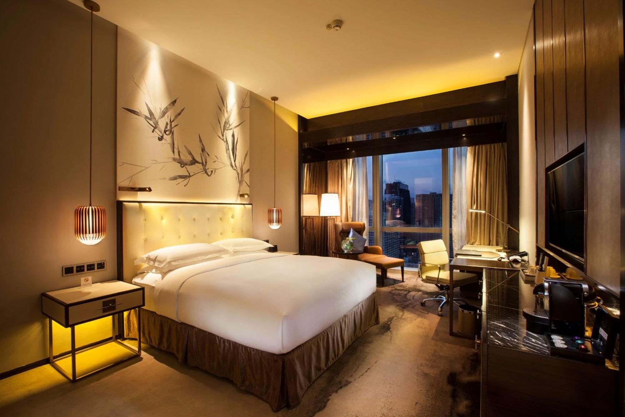 Hilton Shenzhen Futian, Metro Station At Hotel Front Door, Close To Futian Convention & Exhibition Center Dış mekan fotoğraf