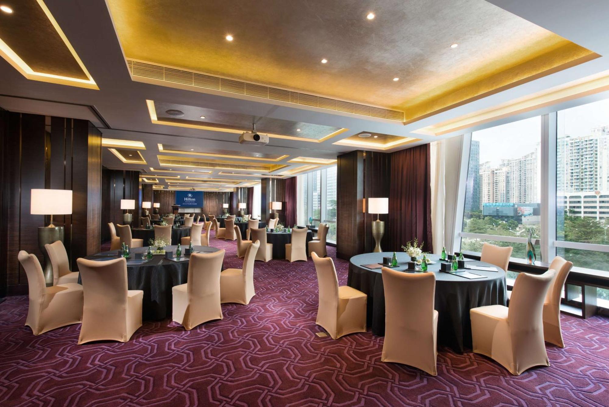 Hilton Shenzhen Futian, Metro Station At Hotel Front Door, Close To Futian Convention & Exhibition Center Dış mekan fotoğraf