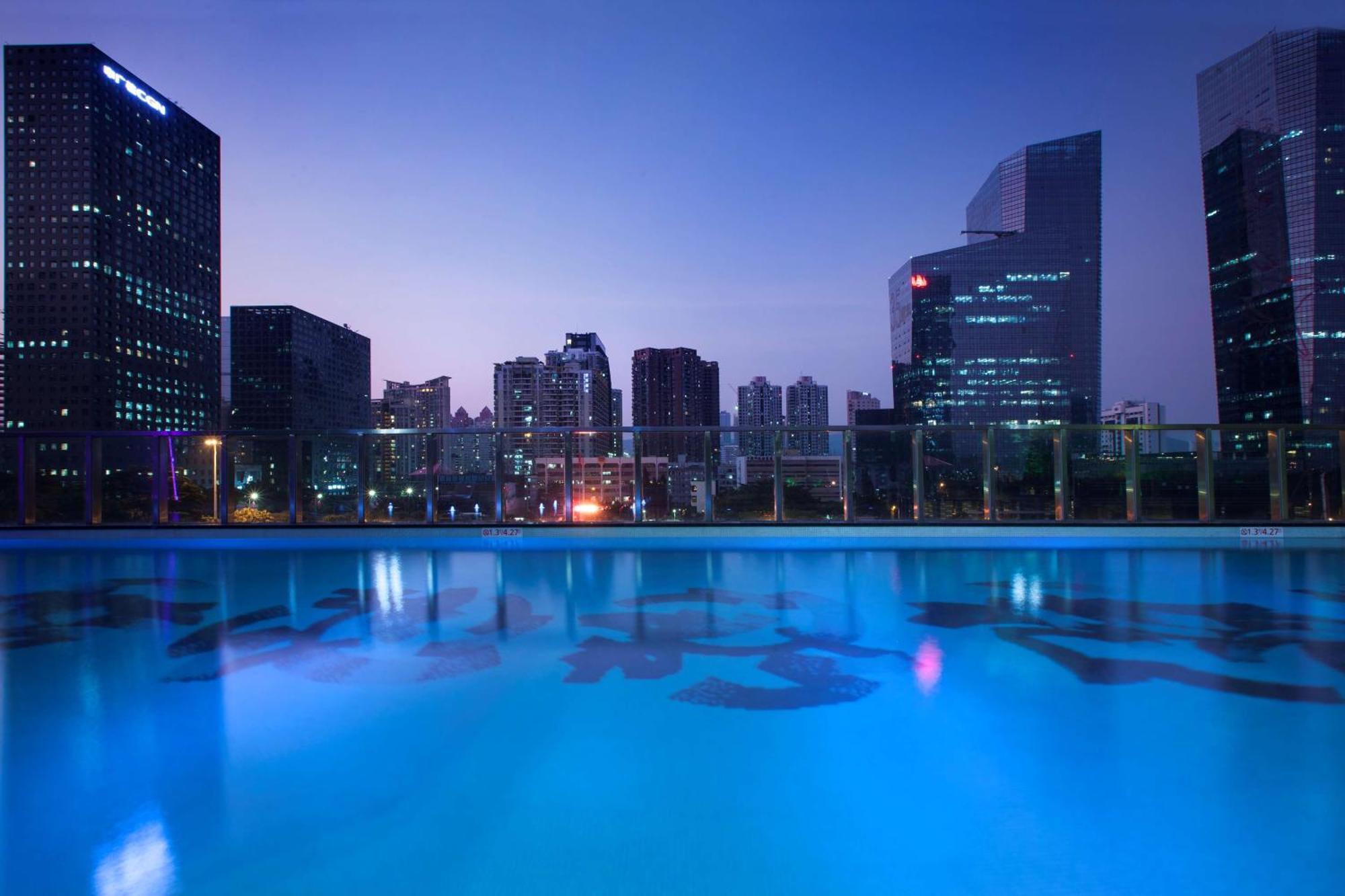 Hilton Shenzhen Futian, Metro Station At Hotel Front Door, Close To Futian Convention & Exhibition Center Dış mekan fotoğraf